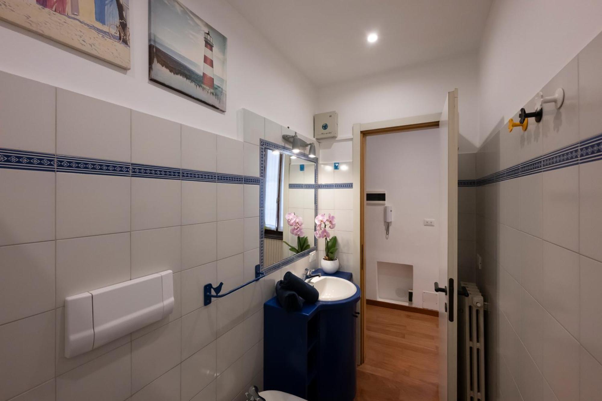 46 Santa Marta Appartement Lecco Buitenkant foto